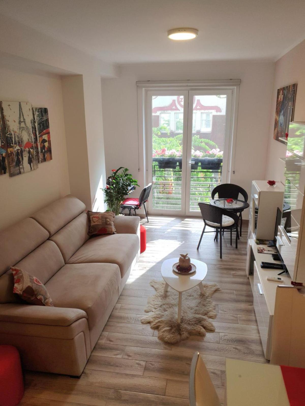 Apartment Rea Subotica Exterior photo